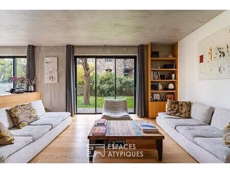 maison d'architecte contemporaine à l'esprit loft avec jardin