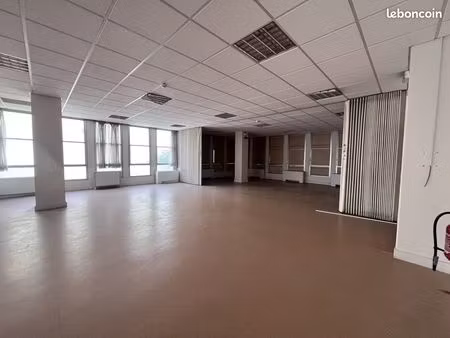 inconnu 6 pièces 201 m²