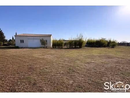 terrain 5 pièces 3260 m²