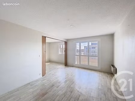 appartement 4 pièces 85 m²