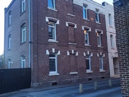 appartement t4 avenue de liege entierement renove