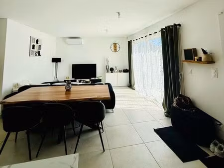 t3 charleval parking balcon