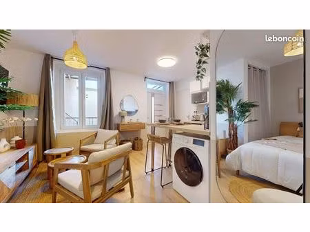 studio 2 pièces 22 m²