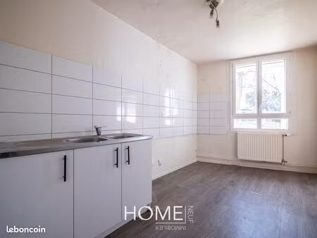 appartement 4 pièces 77 m²