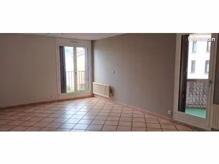 appartement 4 pièces 82 m²