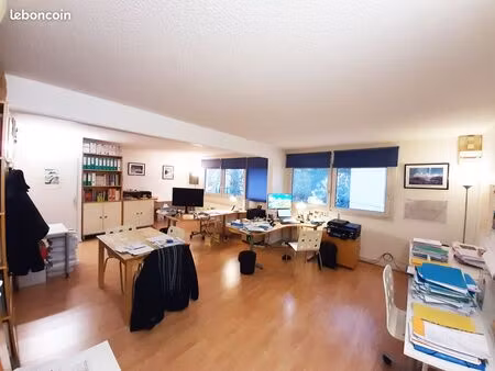 bureau / local à louer centre de neuville sur saône