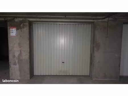 garage box fermé lyon 5 point du jour