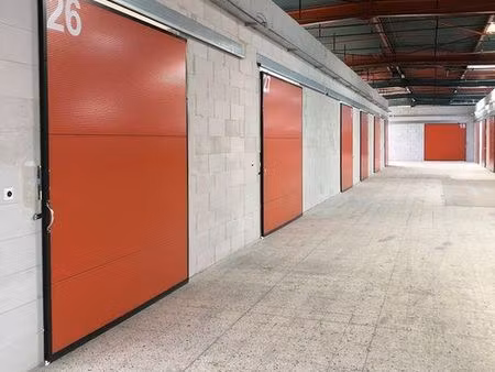 box de stockage en location / box à louer / dépot de stockage location / local à louer de 