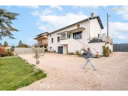 maison 5 pièces 120 m²