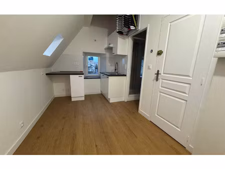 location appartement  12 m² t-1 à nogent-le-rotrou  300 €