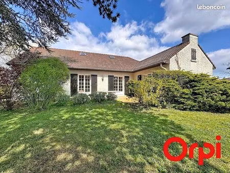 maison 5 pièces 146 m²