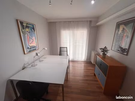 bureau équipé à louer à lyon 6