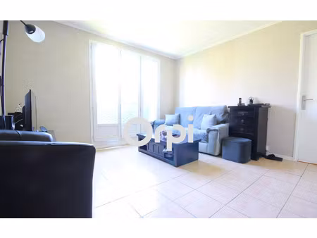 appartement trappes 42.68 m² t-2 à vendre  109 000 €