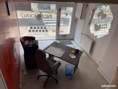 a vendre local commercial + appartement