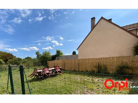 location maison  53.88 m² t-3 à saint-sauflieu  790 €