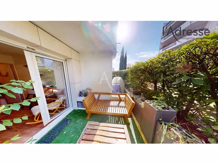 vente appartement 2 pièces 35 m² à puteaux (92800)  320 000 €