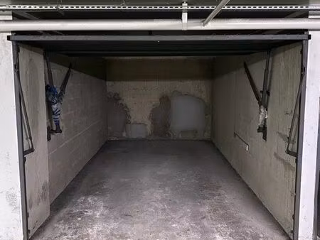 box fermé rue joseph bara