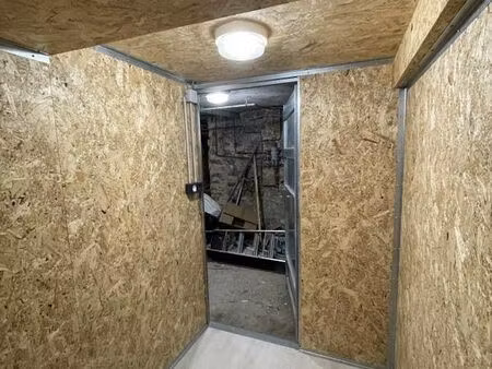 cave 131 rue marcadet à vendre