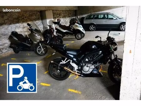 parking moto sécurisé point d'ancrage - rue ernestine – 75018