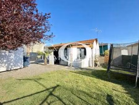 vente maison à saint-étienne-du-bois (85670) : à vendre / 90m² saint-étienne-du-bois