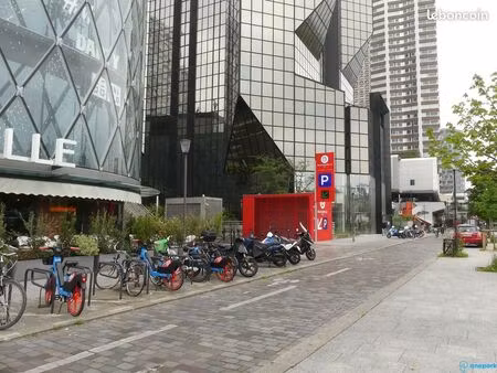 parking/box 12 m² paris 15