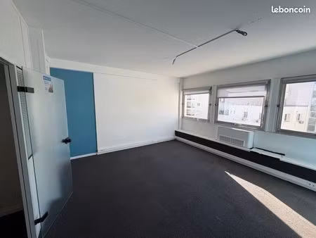 bureau 37m2 pastorelli à louer