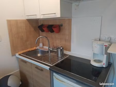 ◊ studio à la garde  meublé pour étudiant ou fonctionnaire