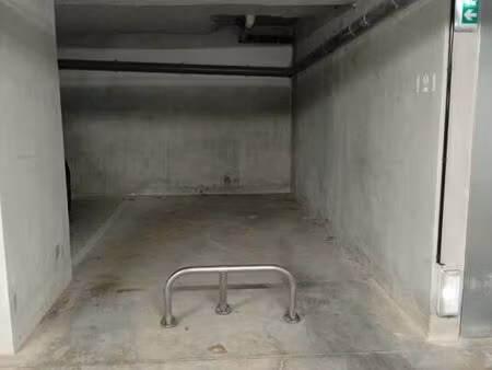 parking puget sur argens