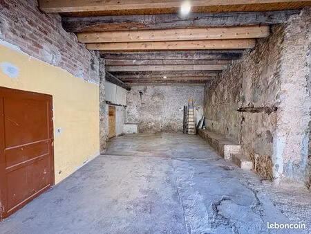 location garage 53m2  saint maximin la sainte baume  centre-ville