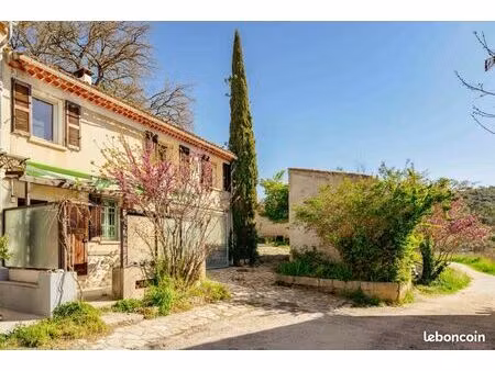 maison 4 pièces 131 m²