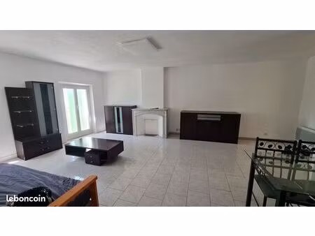 a louer appartement t3 au luc en provence