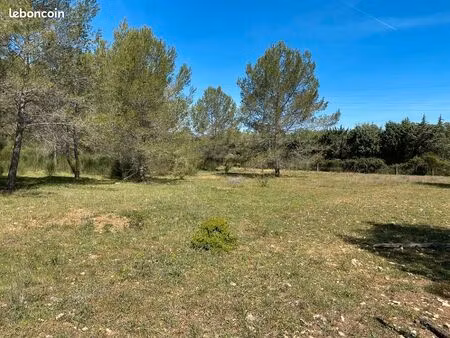terrain 2 000 m² meounes les montrieux