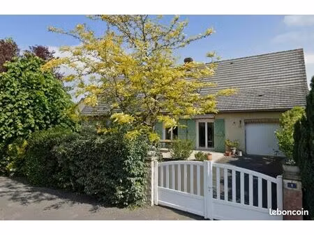 maison 9 pièces 182 m²