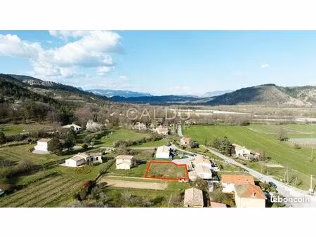 terrain 749 m² val buech meouge