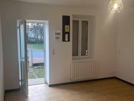 petite maison chatel de neuvre