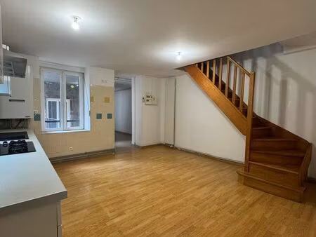 appartement duplex 140 m2 - 4 chambres - centre mirecourt