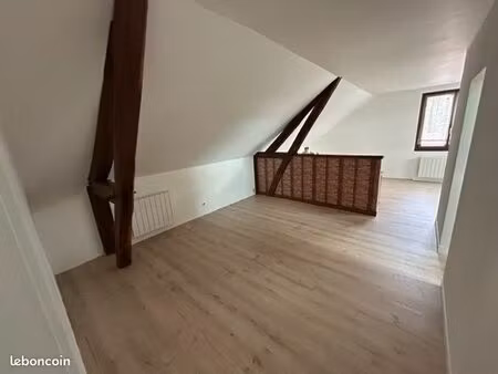 appartement spacieux 85 m2 saint fargeau