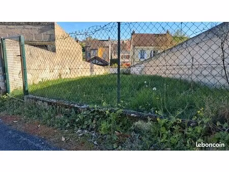 terrain à louer pour potager – 170 m² – pont-sur-yonne