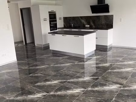 maison 6 pièces de 123m2