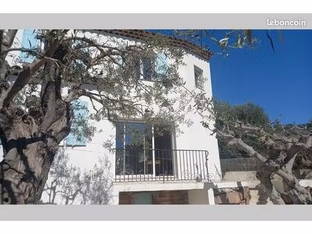 villa 4 pièces 105 m²