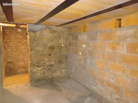 cave de 8m2 rue de la pyramide à boulogne
