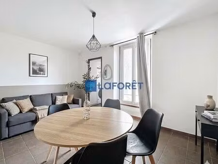 appartement 3 pièces 43 m²