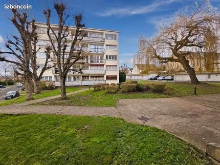 appartement 2 pièces - mennecy