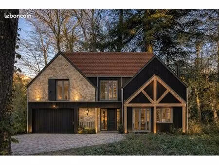 terrain + permis de construire validé