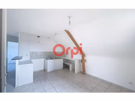 location appartement  40.74 m² t-2 à questembert  565 €