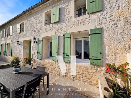 vente maison 7 pièces 210 m² à pons (17800)  432 600 €