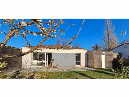 vente maison saint yrieix sur charente  82m² 4 pièces 166 400€ avec garage