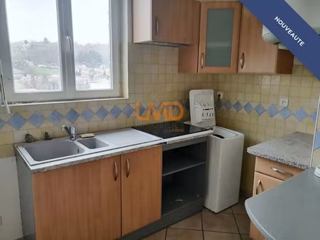 location appartement 3 pièces 40.45 m² à decazeville (12300)  395 €