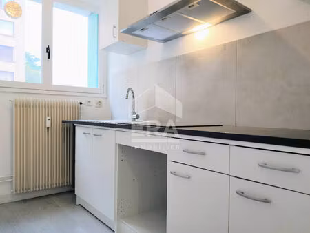 appartement 3 pièces 60 m² à louer tarare 69170 ? | era immobilier