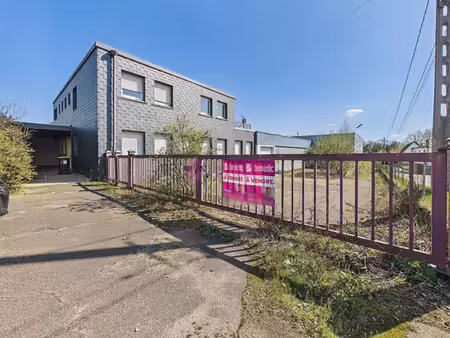 en vente local commercial 1 200 m² – 442 500 € |rosbruck